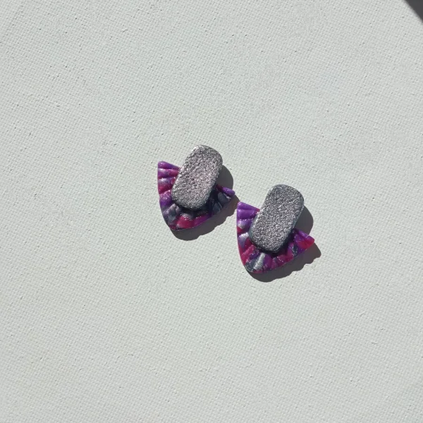 Marbled fuchsia, purple and silver traingular stud earrings