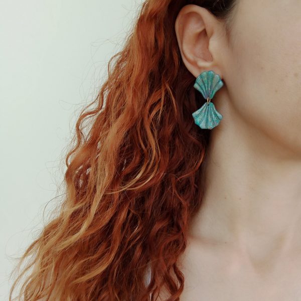 Metallic double shell earrings