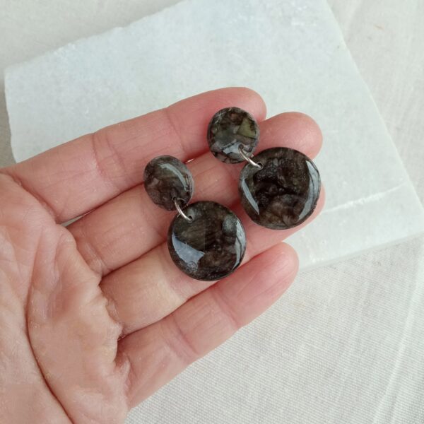 Marbled black and translucent minimal earrings