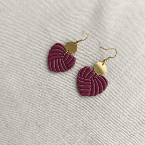 Berry magenta embossed heart earrings