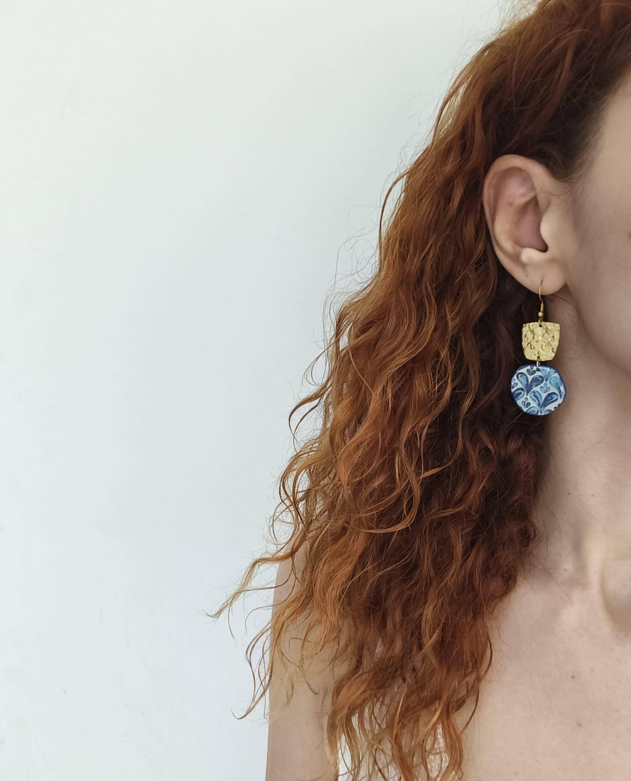 Nel Clay Jewelry - Patterned blue earrings with gold trapezoid charms 2 Patterned blue earrings with gold trapezoid charms - Image 2