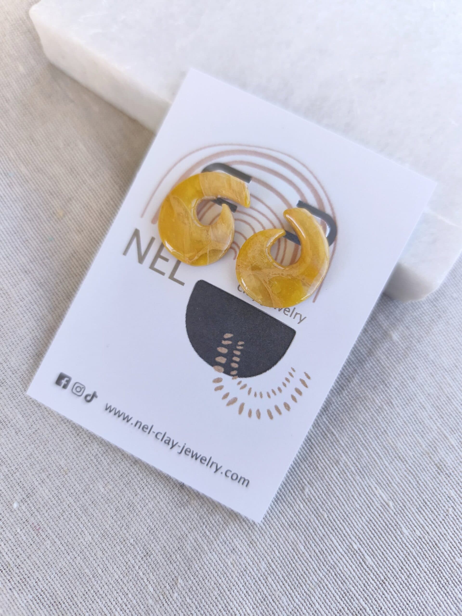 Nel Clay Jewelry - Marbled golden yellow statement studs 3 Marbled golden yellow statement studs - Image 3